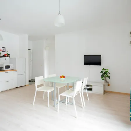 شقة First - Zoliborz 6